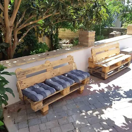 Il Cortile * Domus De Maria